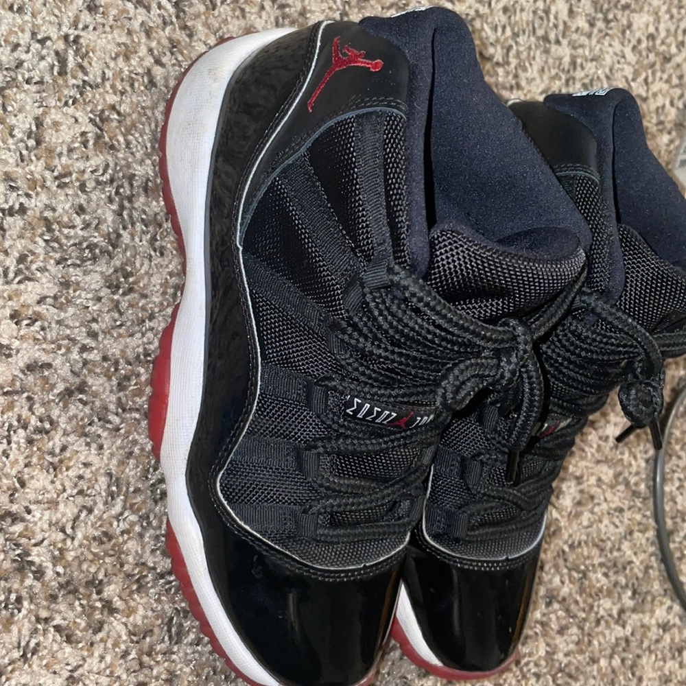 Jordan 11s